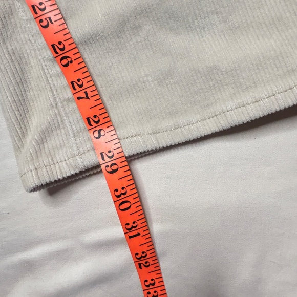 Levi’s Premium 70s High Flare Corduroy Pants Women’s 28 Ivory Cream High Waisted - Picture 10 of 14